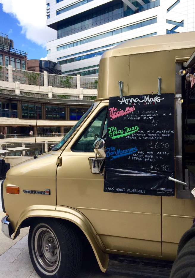 anna-mae_mac-n-cheese