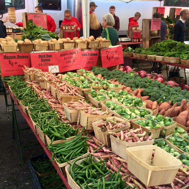 dupont_circle_farmers_market_1