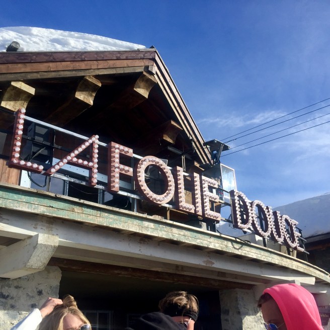 meribel_skiing_la_folie_douce_2